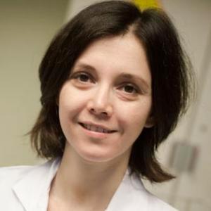 Dr Anne-Sophie DESALDELEER